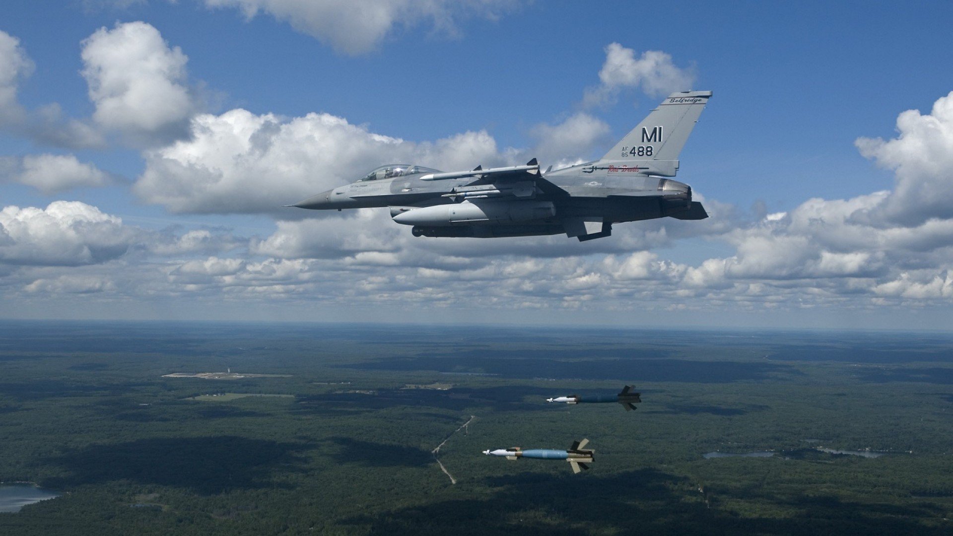 leyu乐鱼在线登录入口-西甲火力全开：场场精彩纷呈！，西甲场次