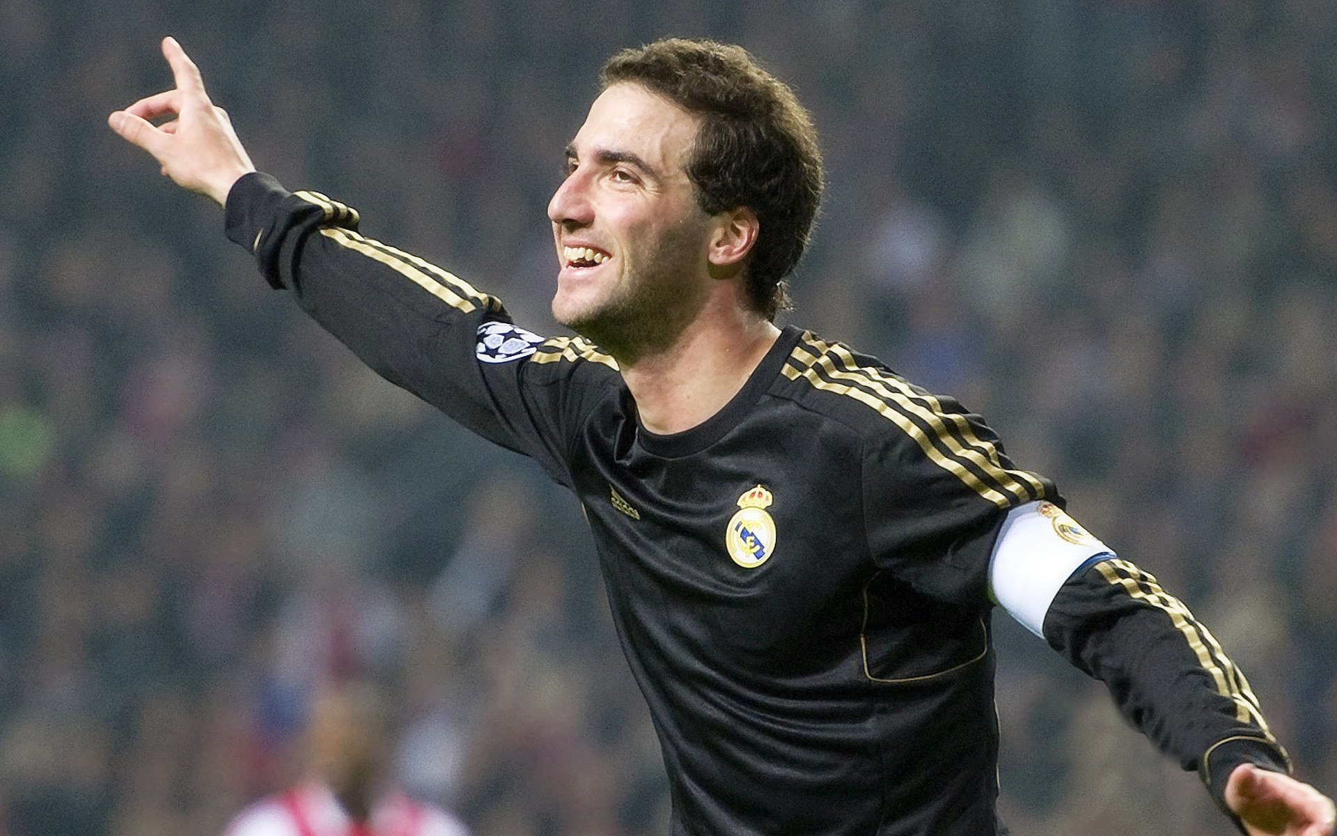 世界杯：门将教练首次集体出席技术研讨会，分享点球与反击防守心得