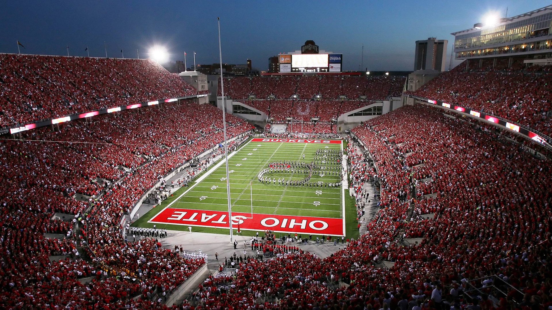 欧冠小组赛：波尔图三连胜开局 “巨龙球场”再度成为豪门鬼门关